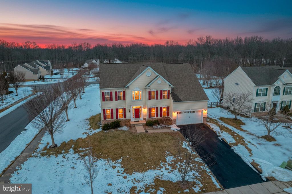 Photo of 301 E Furrow Lane, NEWARK, DE 19702 (MLS # DENC2097360)