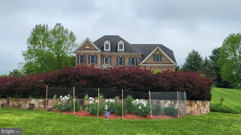 16070 Sainte Marie Court, Hamilton, VA MLS: VALO2089530