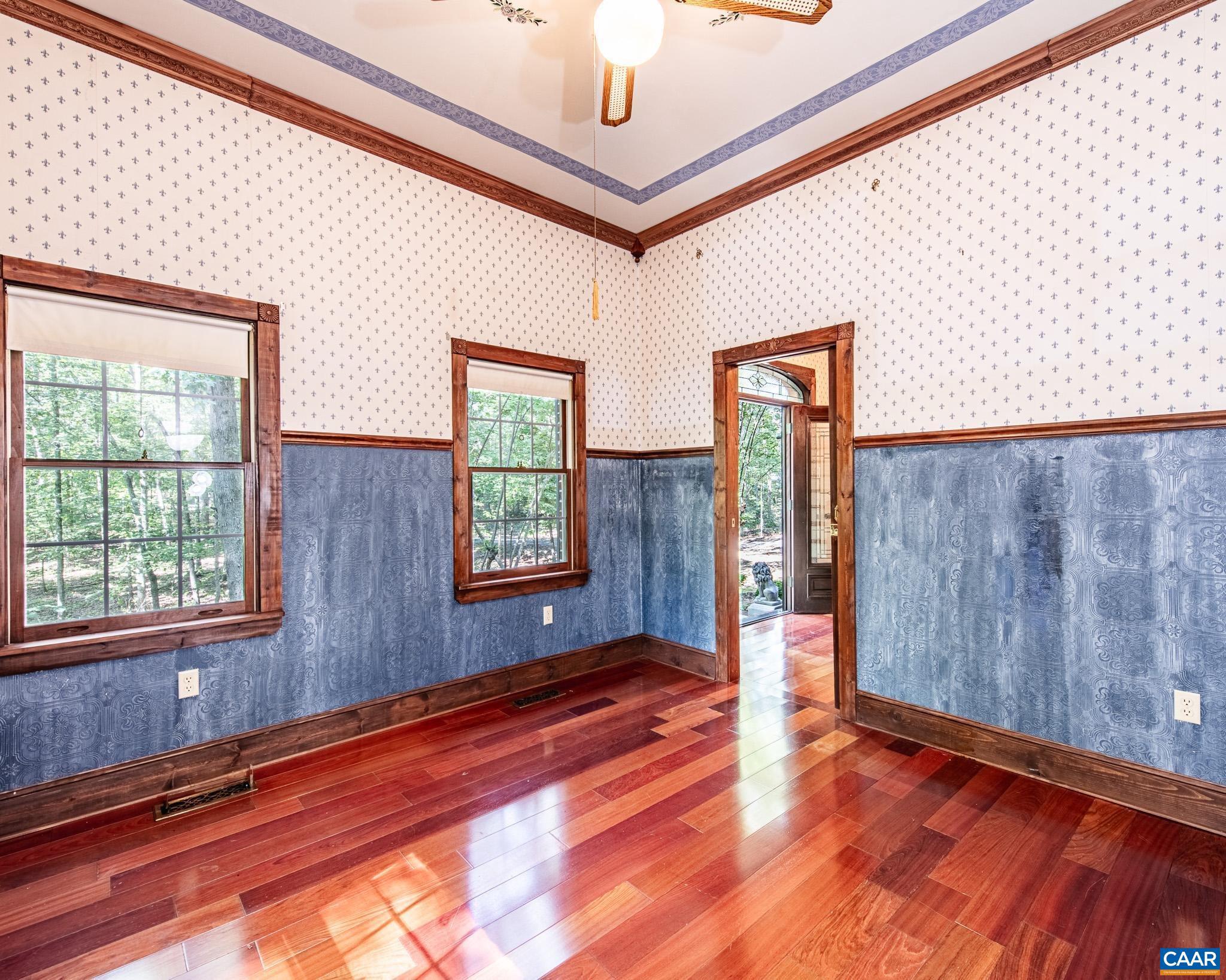 RETRIEVER RIDGE - Residential