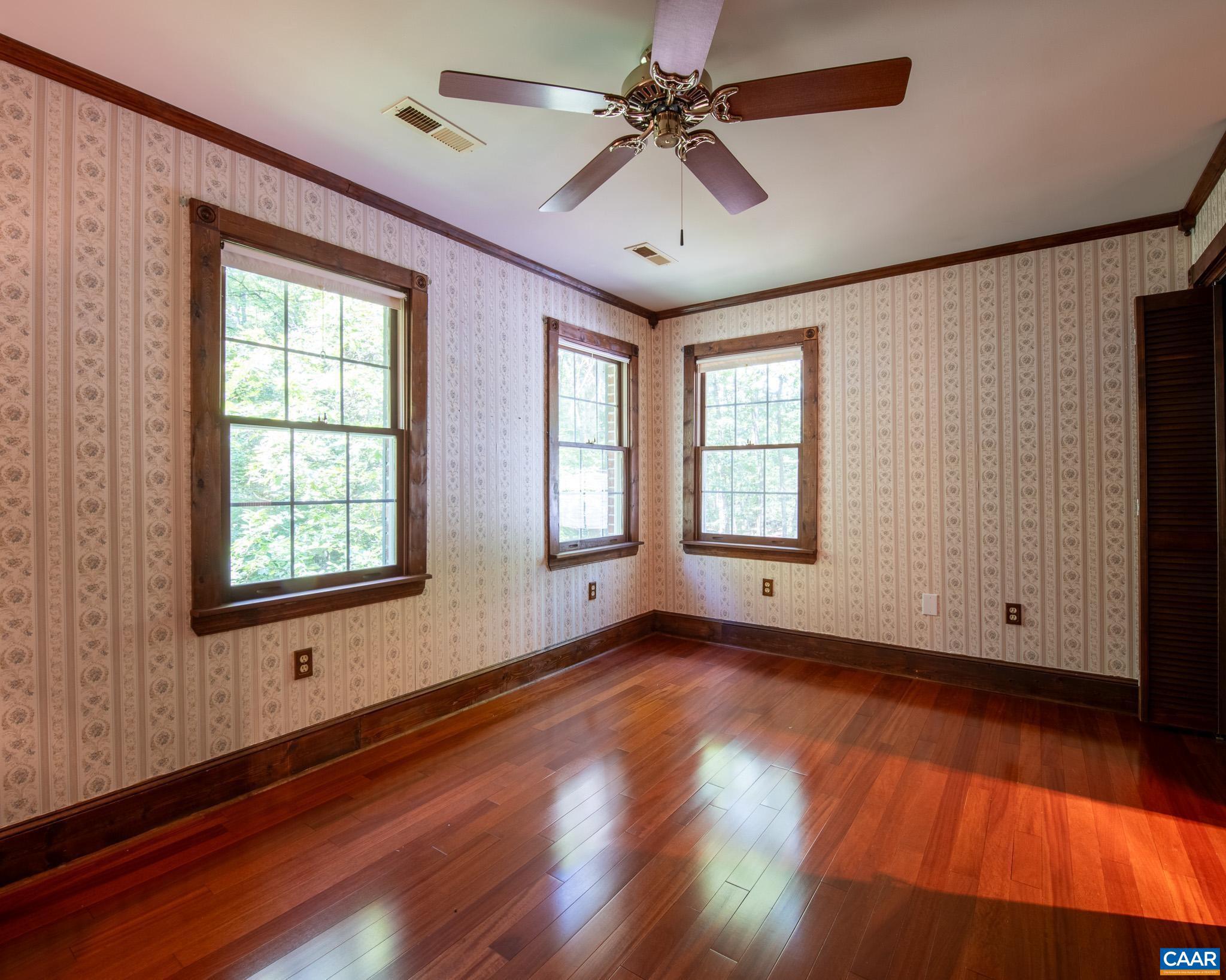 RETRIEVER RIDGE - Residential