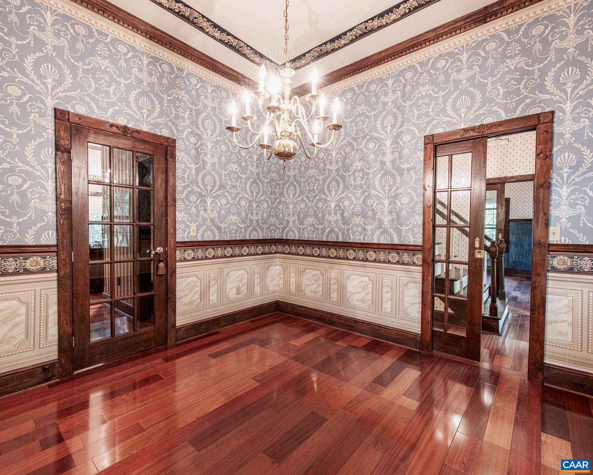 RETRIEVER RIDGE - Residential