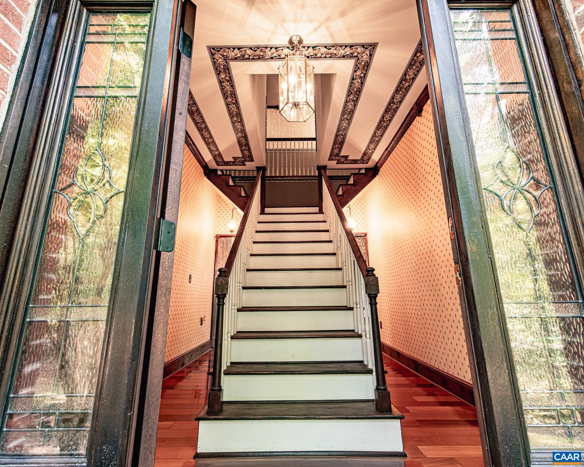 RETRIEVER RIDGE - Residential