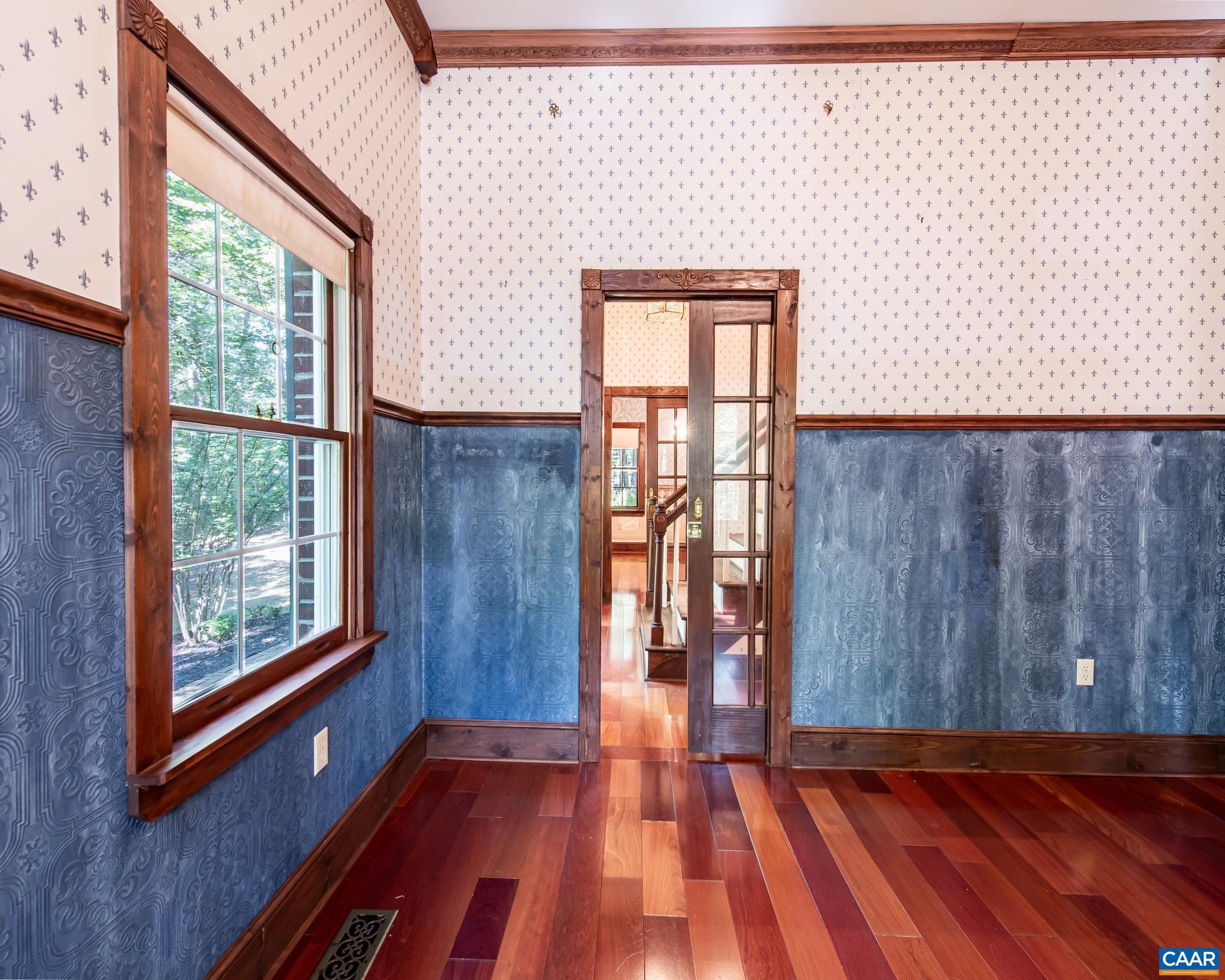 RETRIEVER RIDGE - Residential