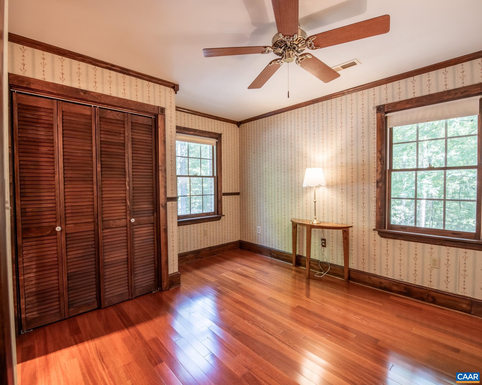 RETRIEVER RIDGE - Residential