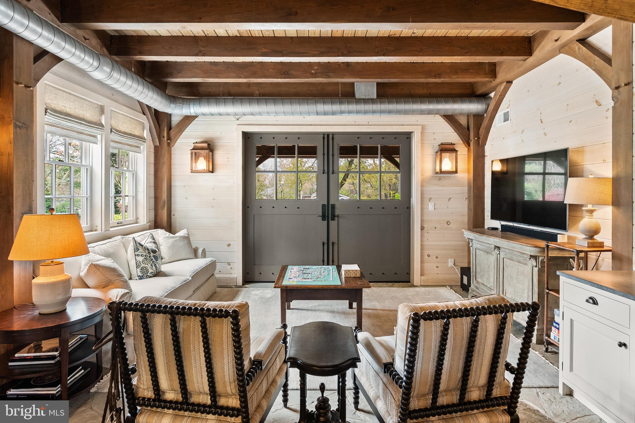 SALONA VILLAGE - Residential