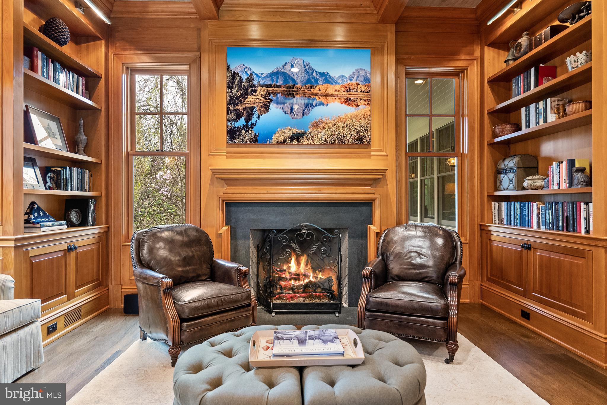 SALONA VILLAGE - Residential