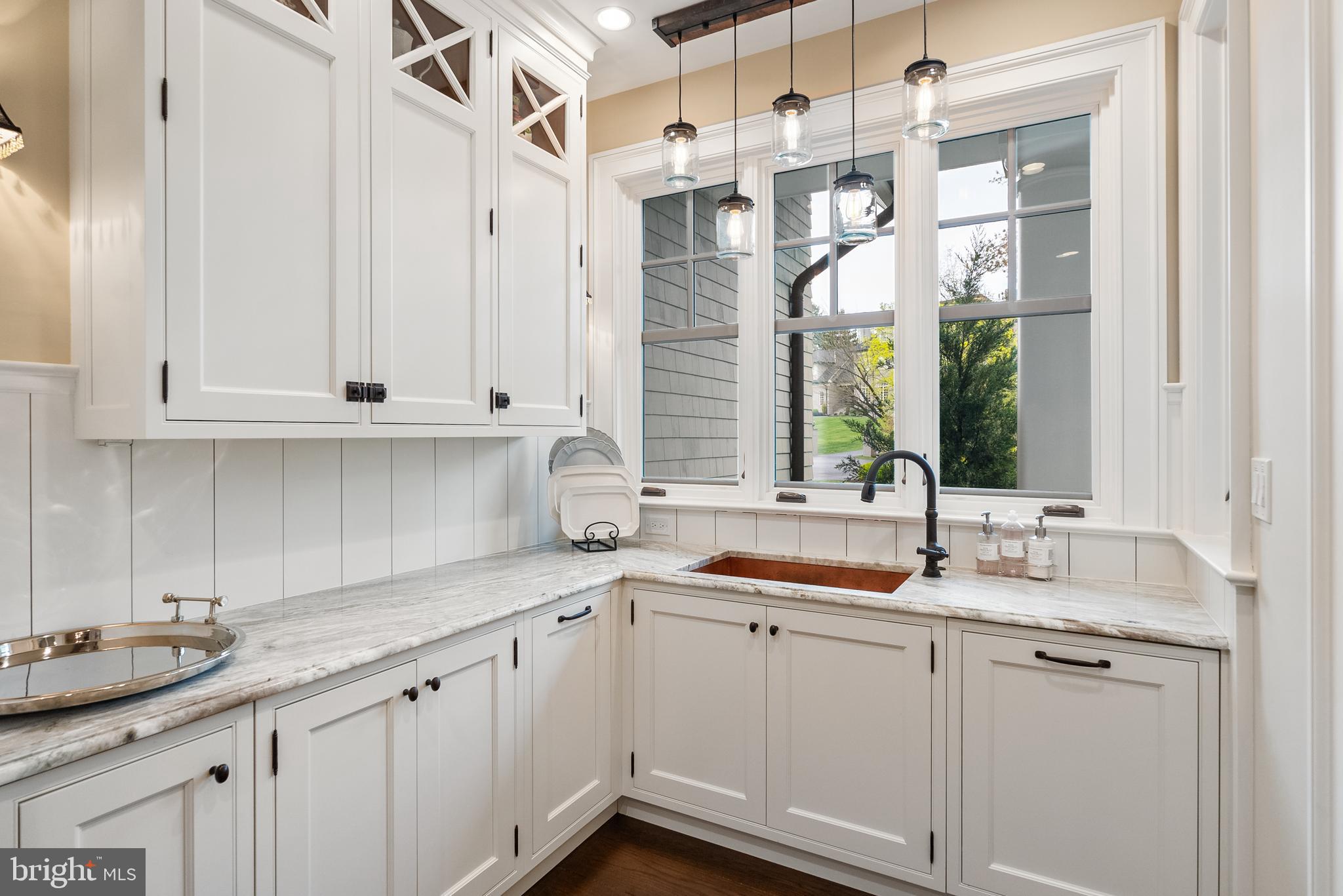 SALONA VILLAGE - Residential