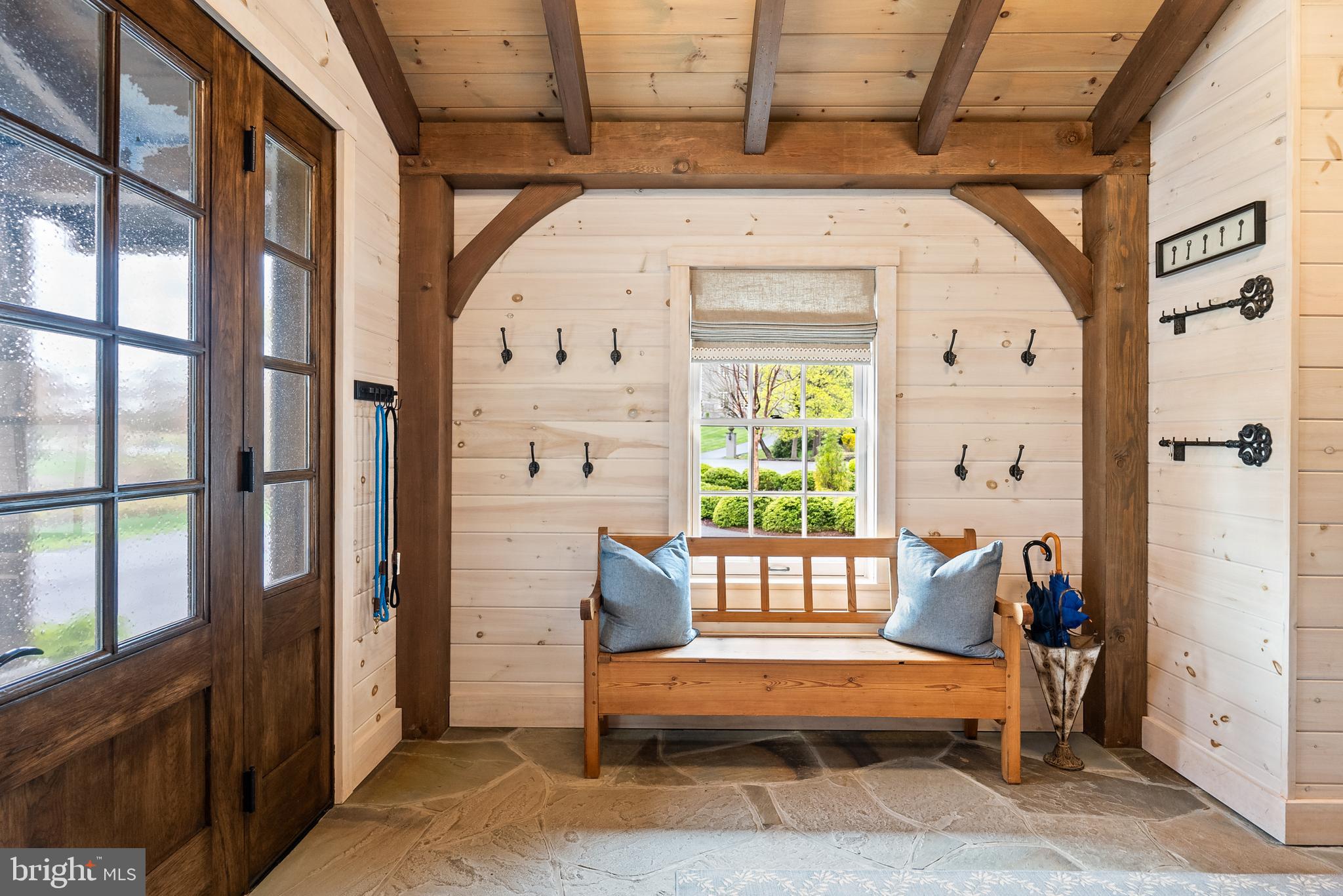 SALONA VILLAGE - Residential