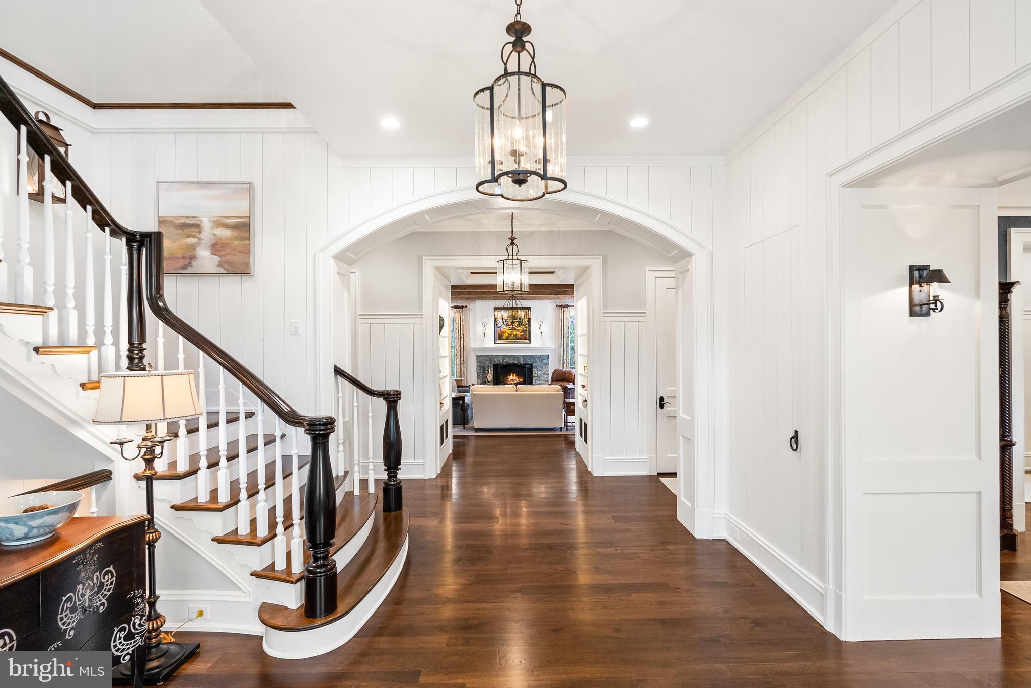 SALONA VILLAGE - Residential