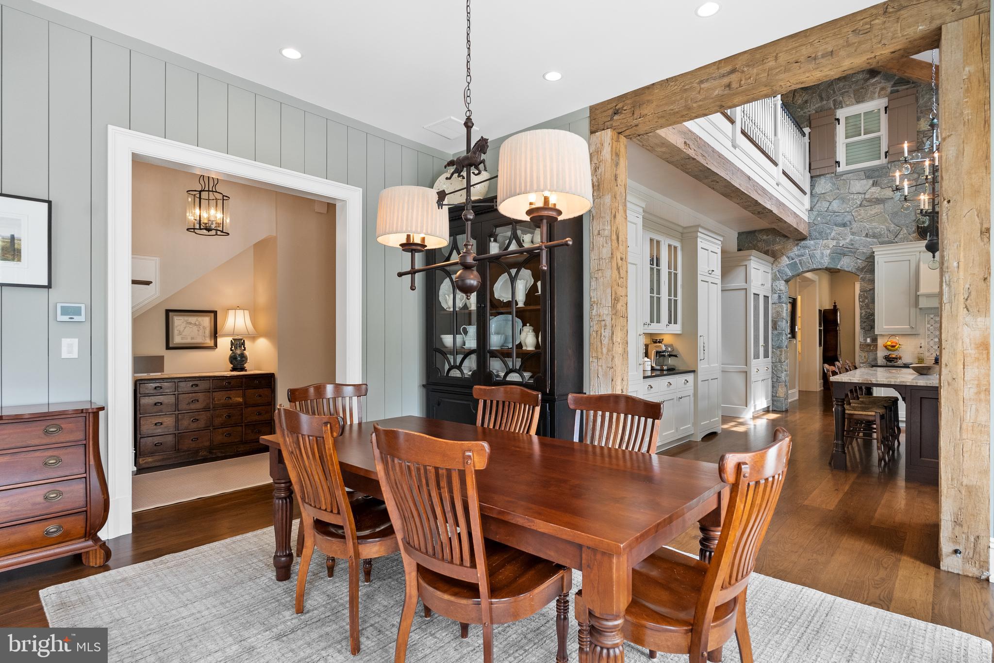 SALONA VILLAGE - Residential