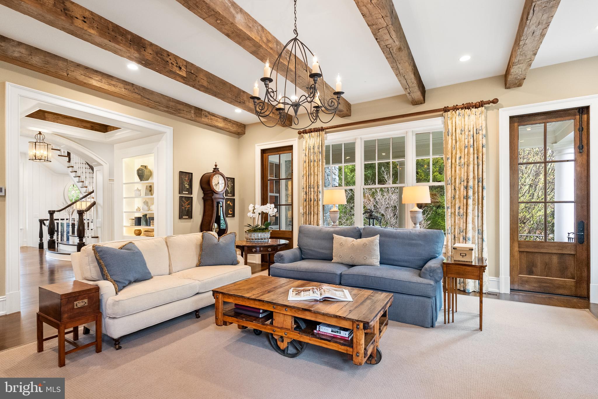 SALONA VILLAGE - Residential