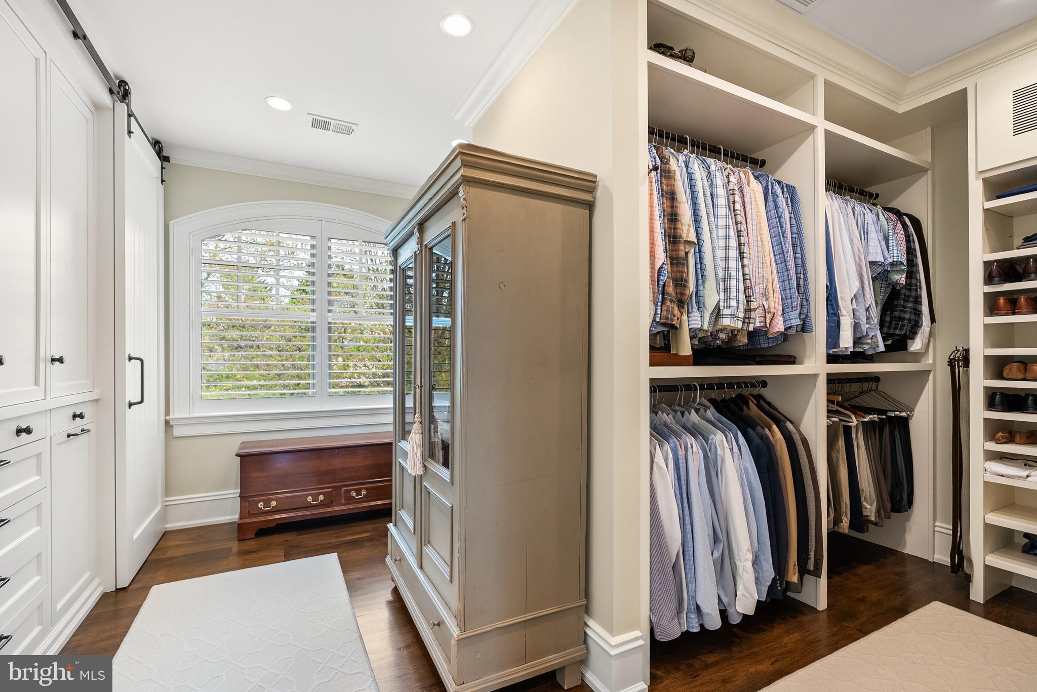 SALONA VILLAGE - Residential