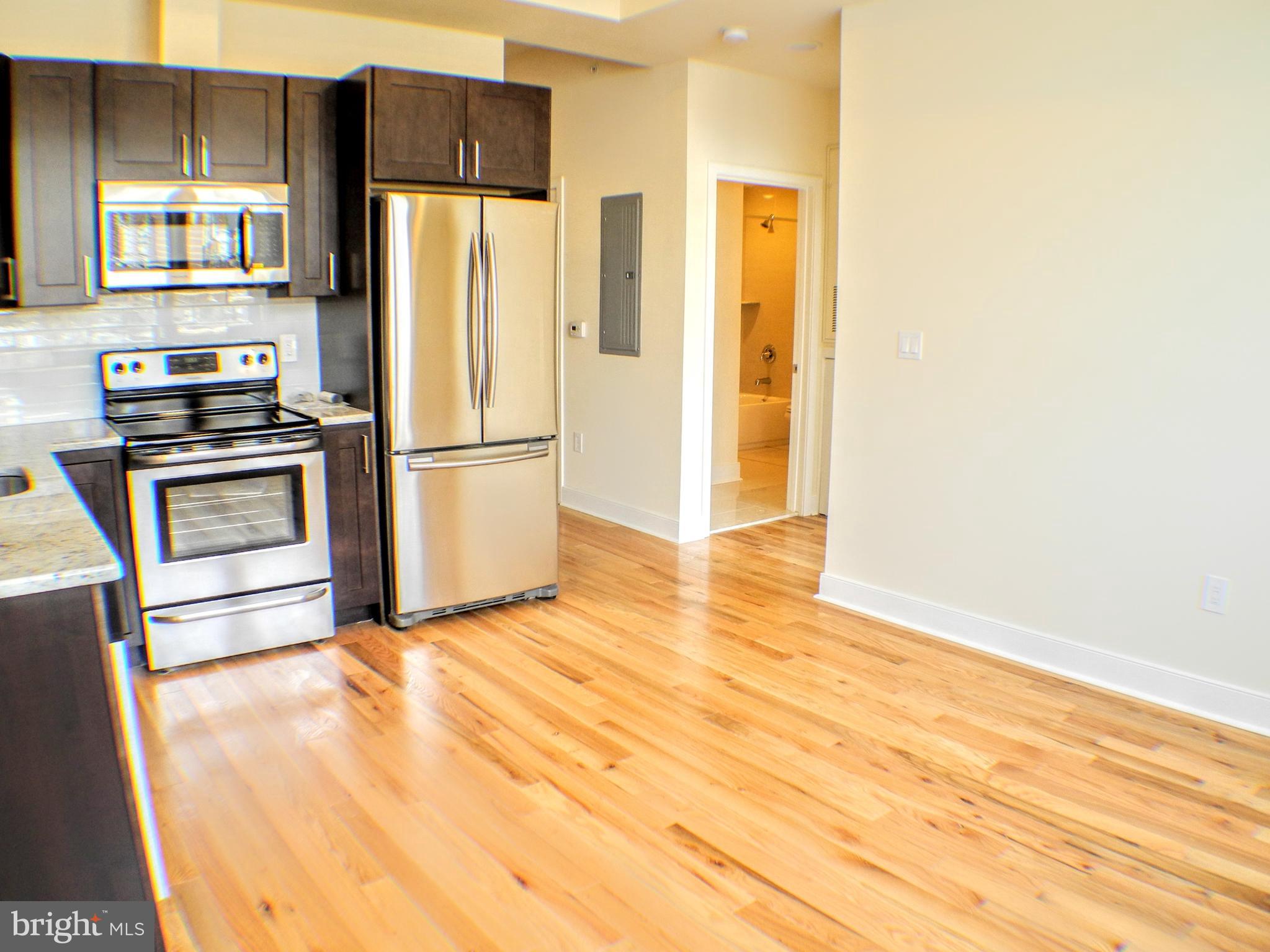 GRADUATE HOSPITAL - Residential Lease