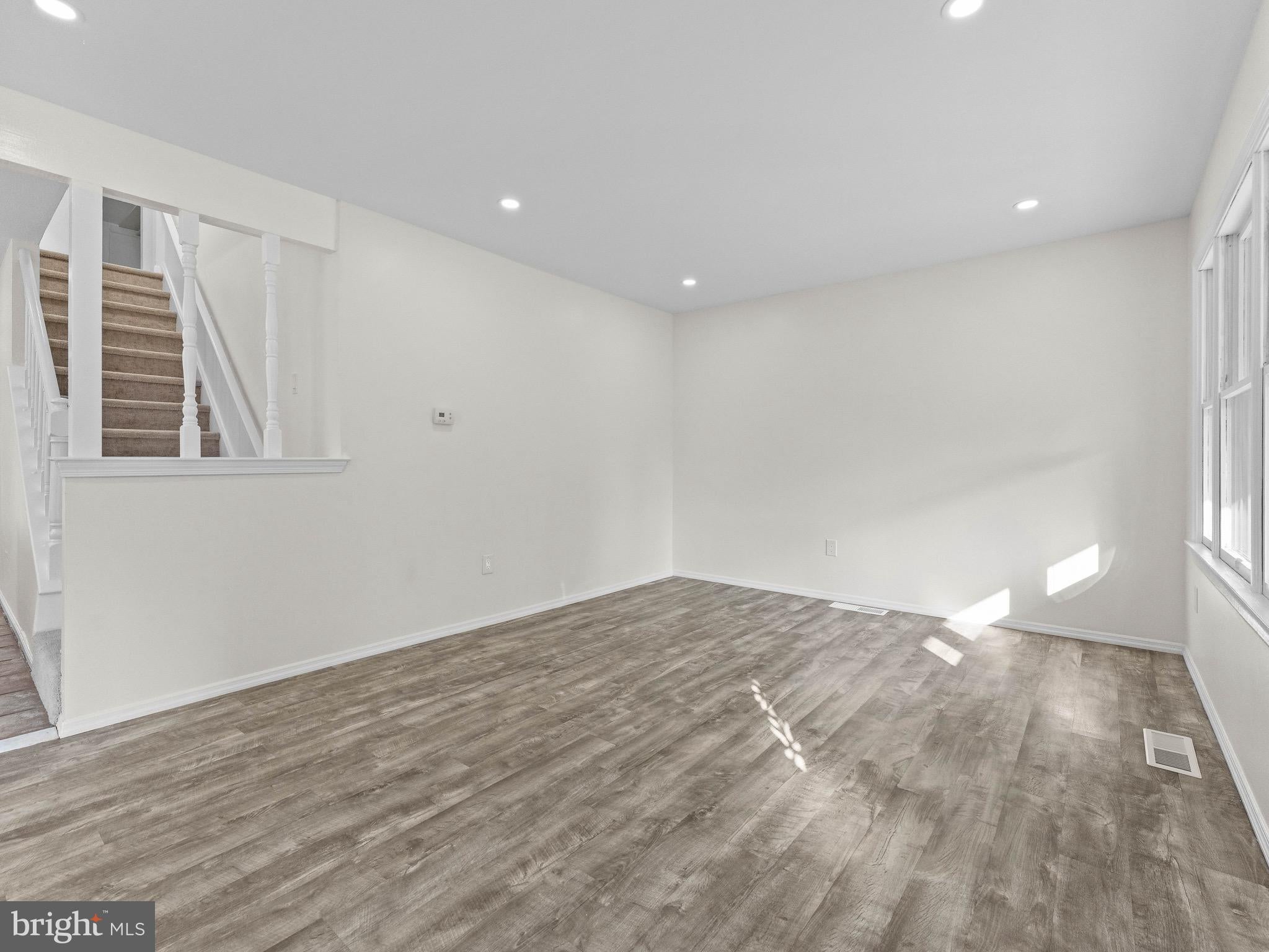 17 BRIARCREEK DRIVE