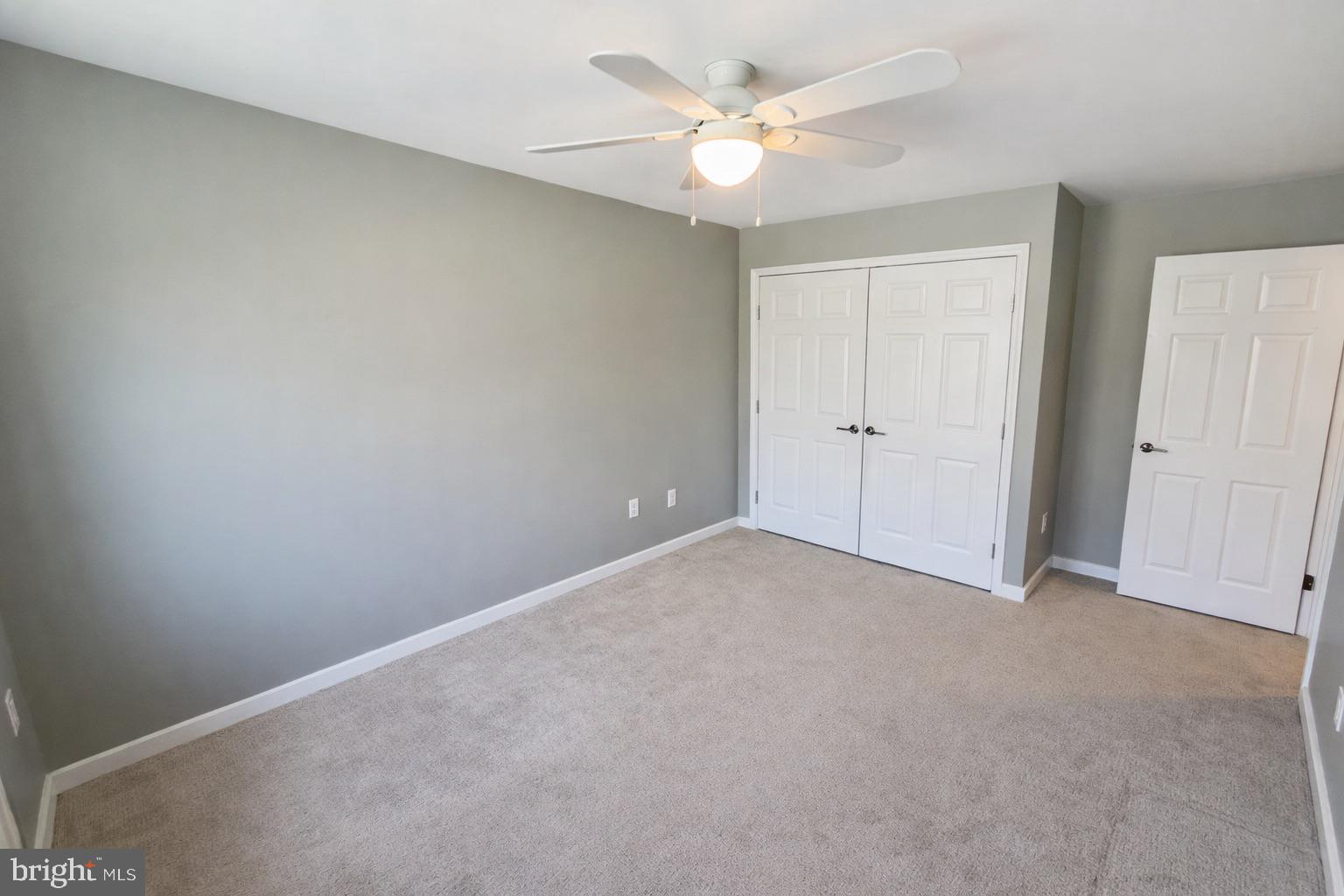 RIVER HILL - Residential