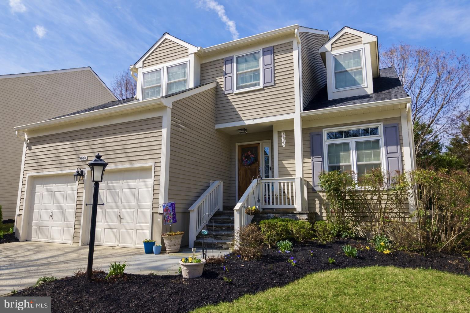 RIVER HILL - Residential