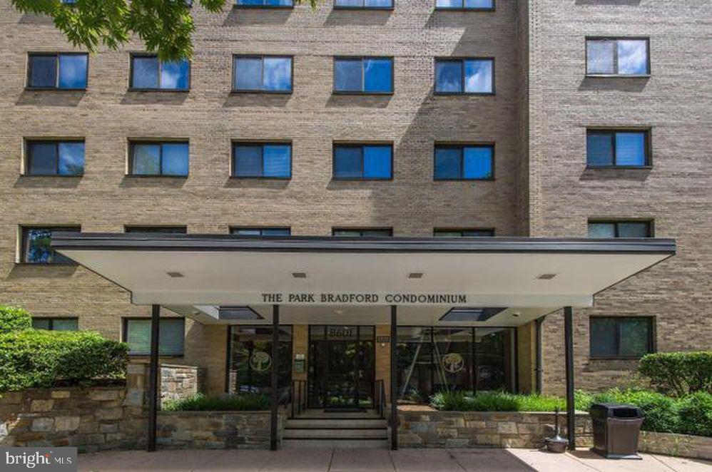 PARK BRADFORD - Residential