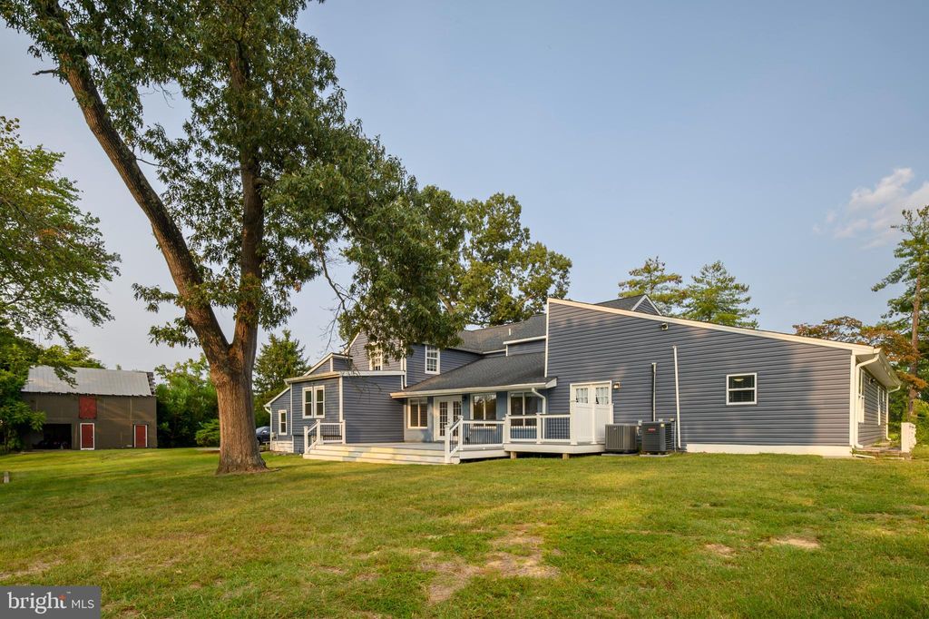 Photo of 8318 Elvaton Road, MILLERSVILLE, MD 21108 (MLS # MDAA2126170)