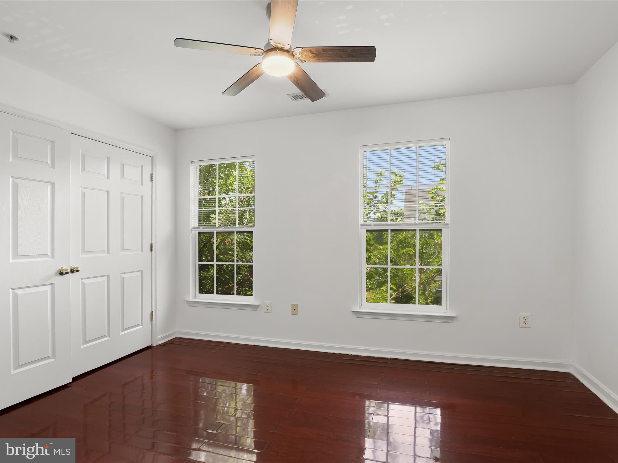 BALLENGER CREEK CENTER POND - Residential Lease