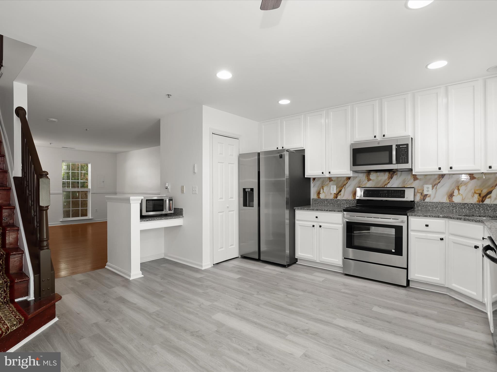 BALLENGER CREEK CENTER POND - Residential Lease