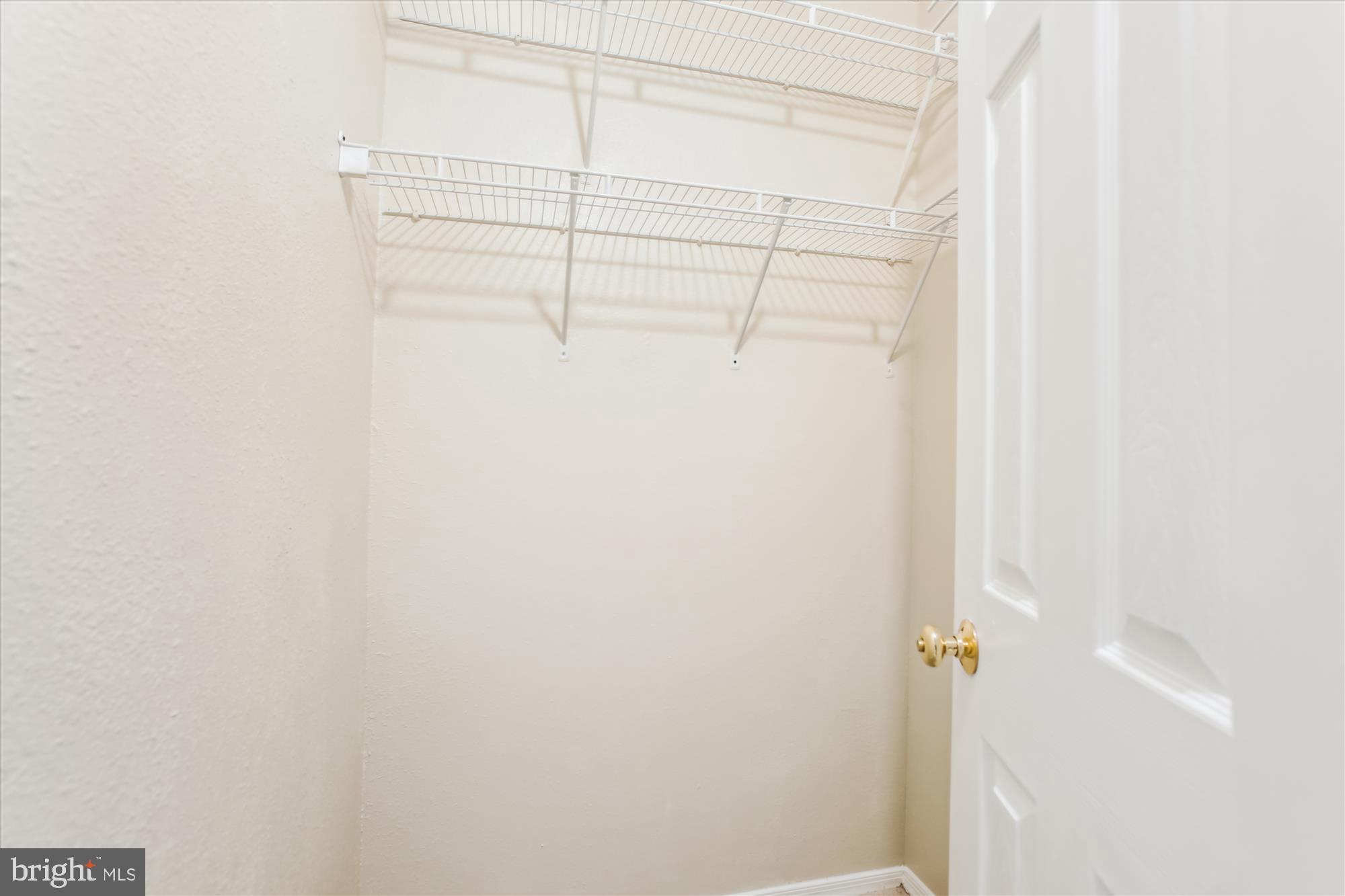 POINTE AT PARK CENTER - Residential