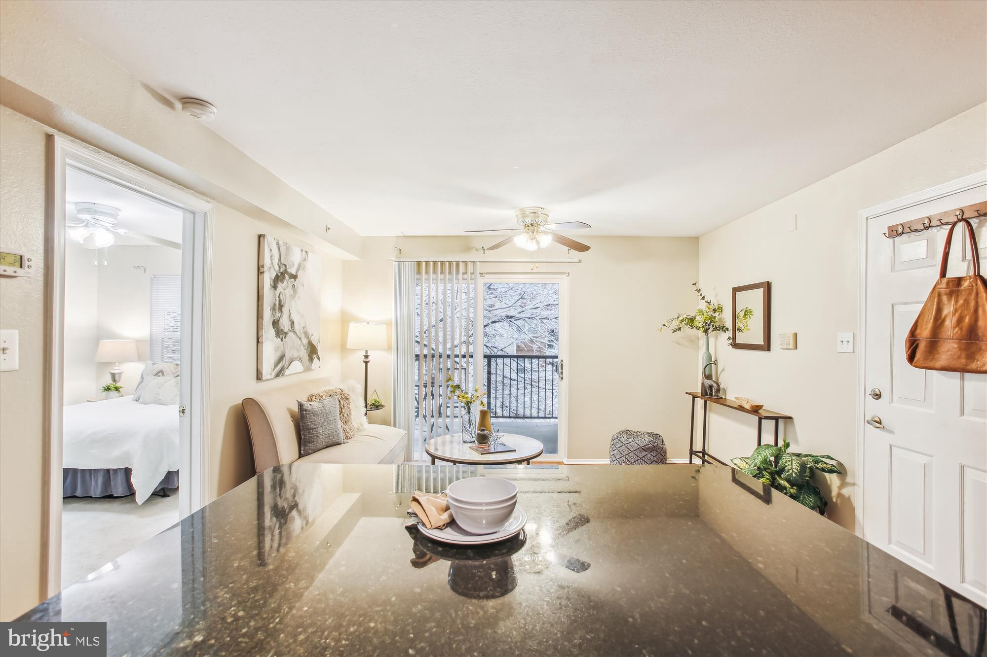 POINTE AT PARK CENTER - Residential