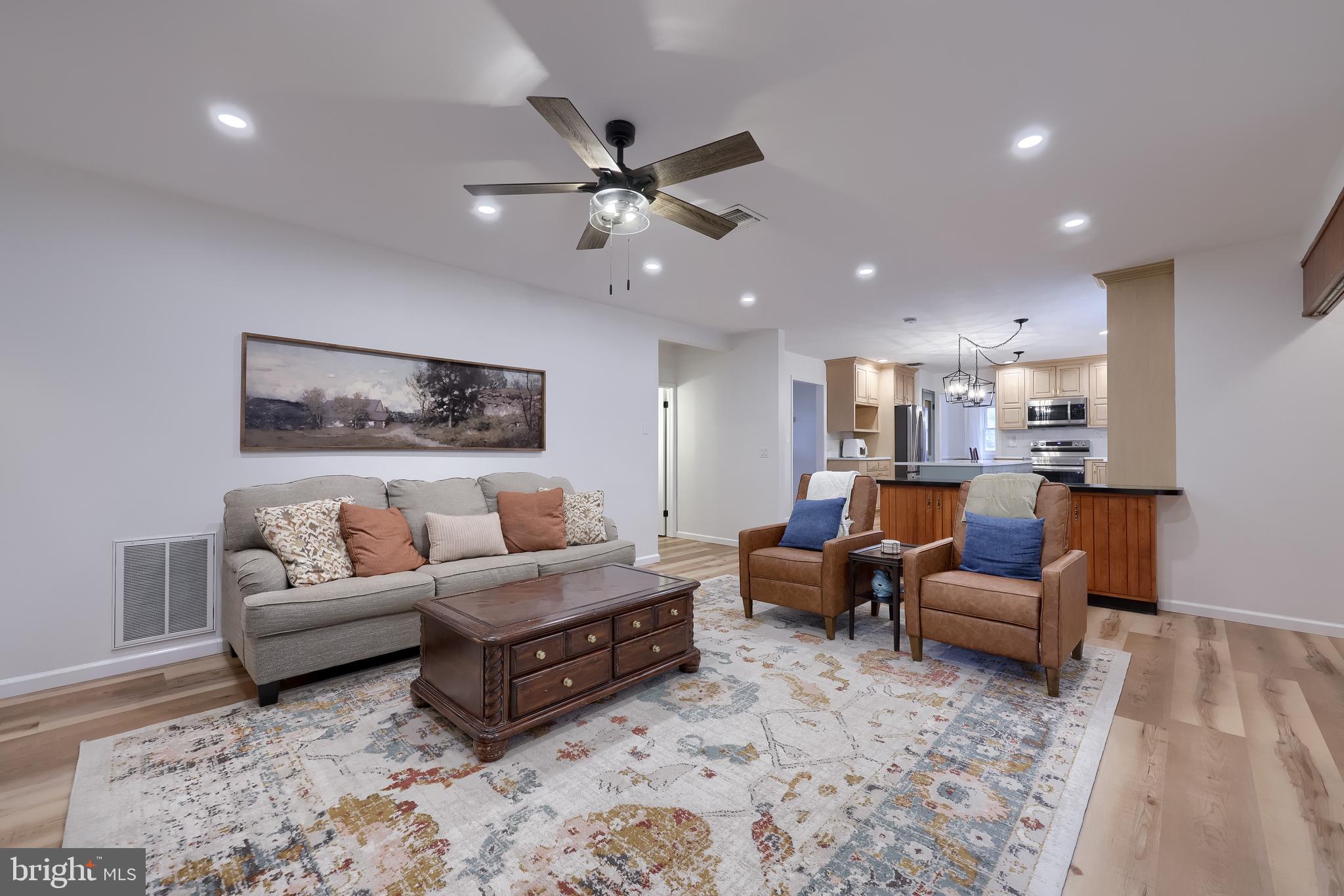 PALMYRA BOROUGH - Residential