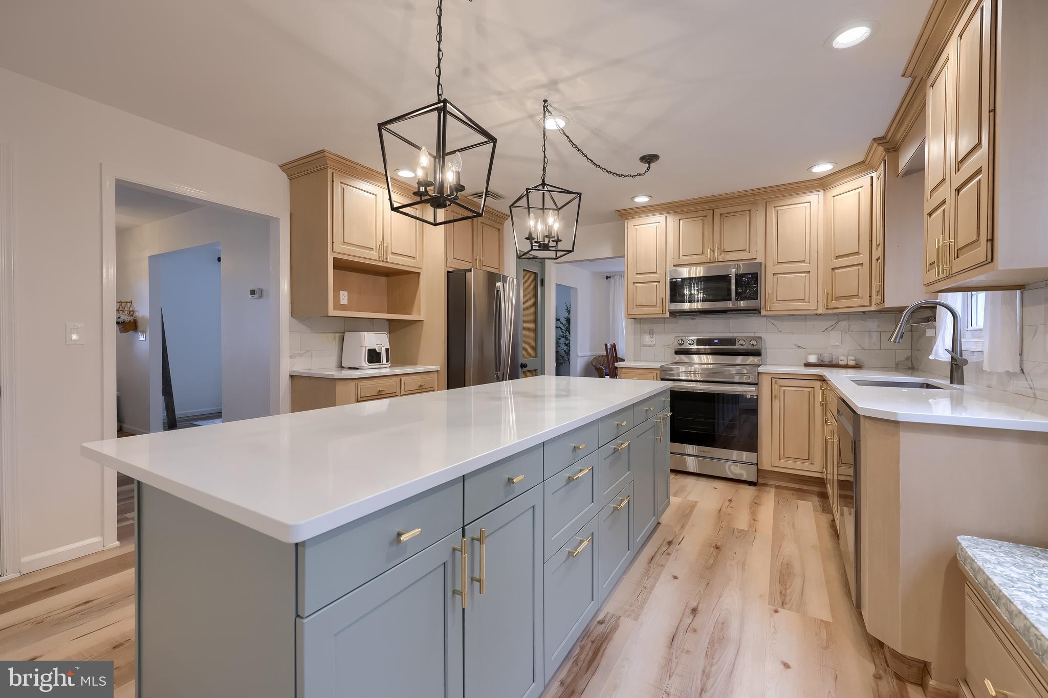 PALMYRA BOROUGH - Residential