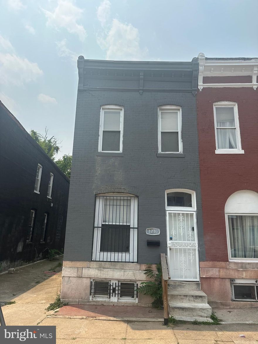 ***Investor/Owner Alert*** An awesome opportunity to own this newly desired row home! This home has 3 BR & 1 BA and is currently occupied with a tenant. This is a perfect opportunity to either live here or lease out the property while collecting a positive monthly cash flow.