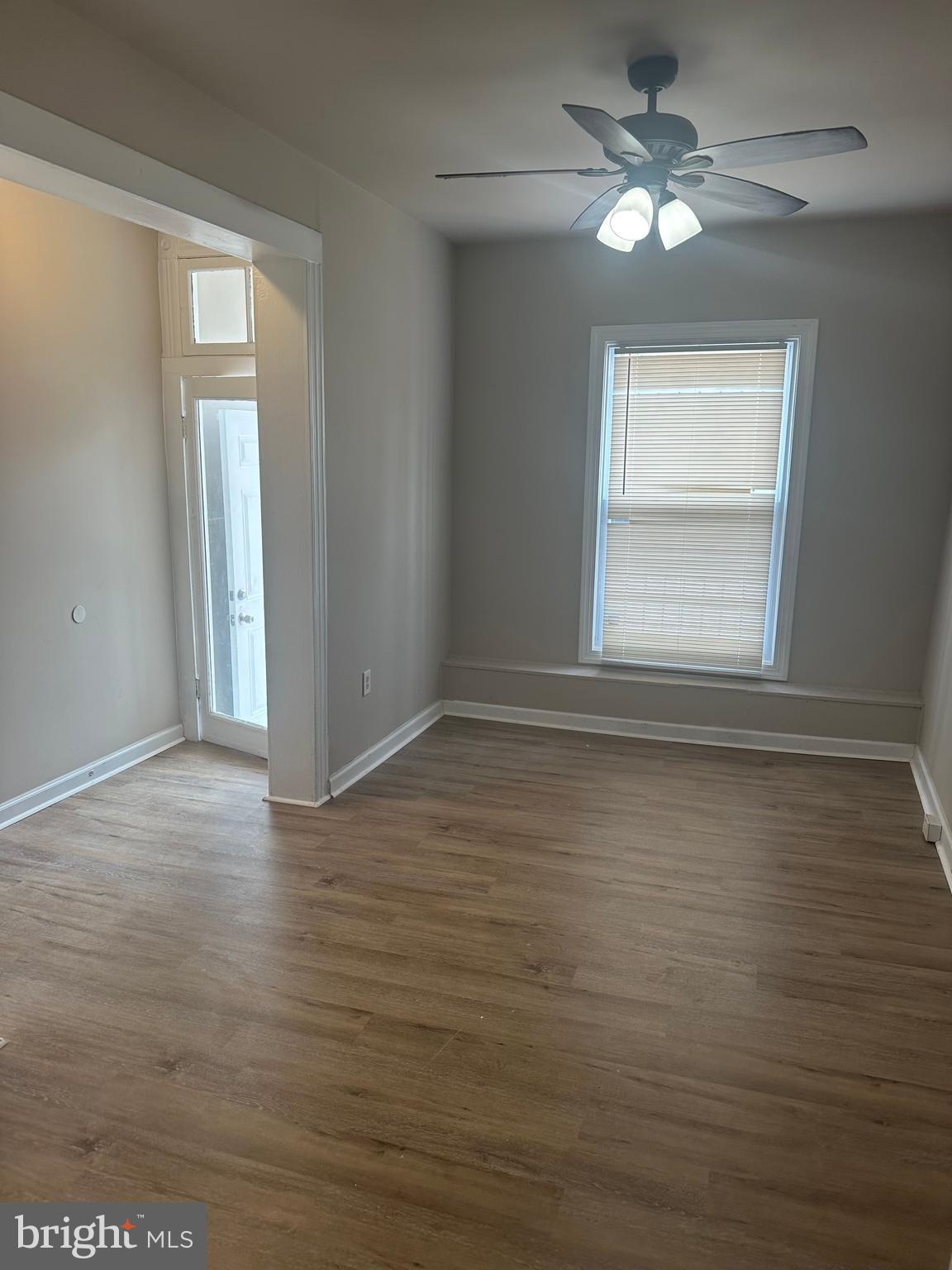 BROADWAY EAST - Residential