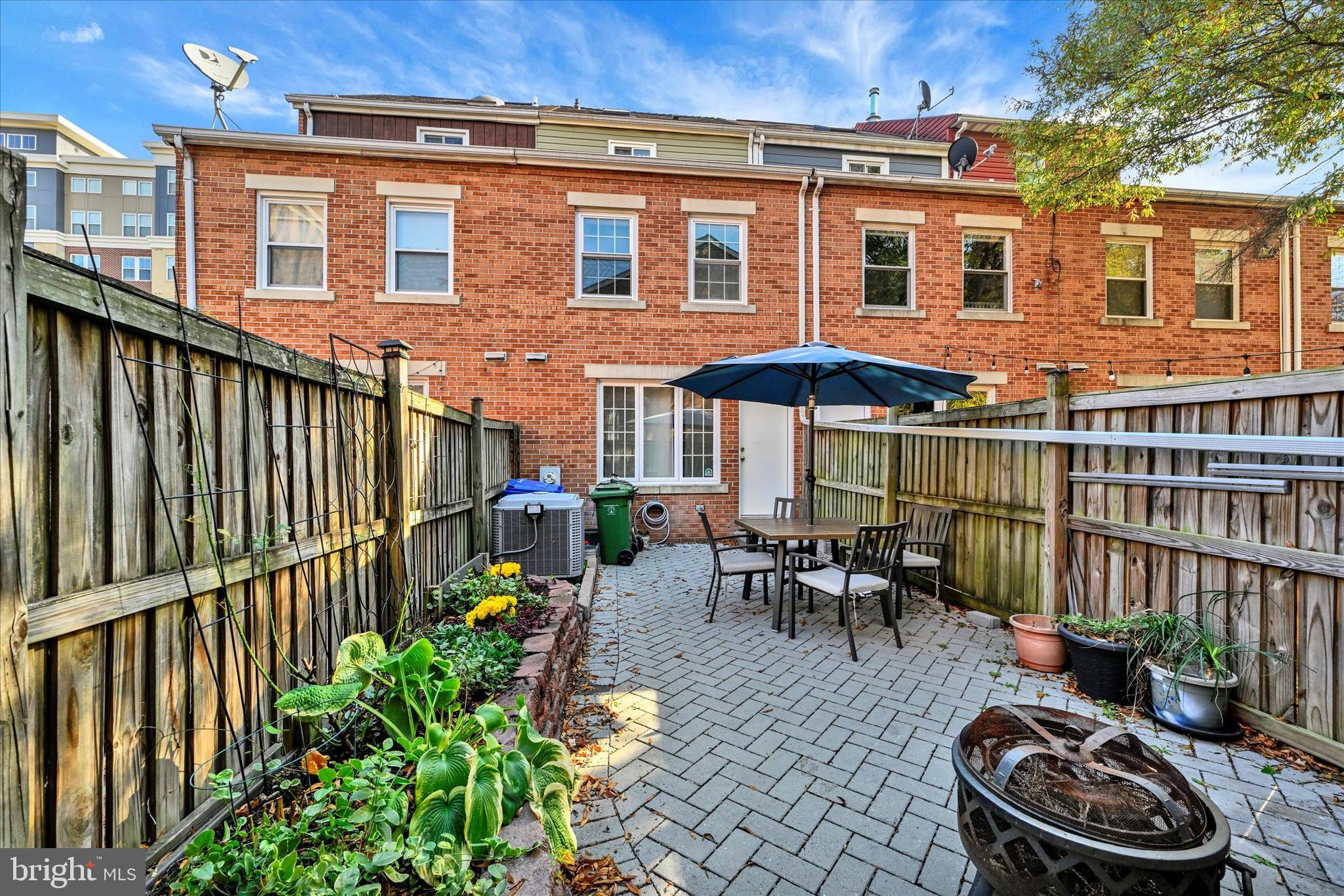 BUTCHERS HILL - Residential