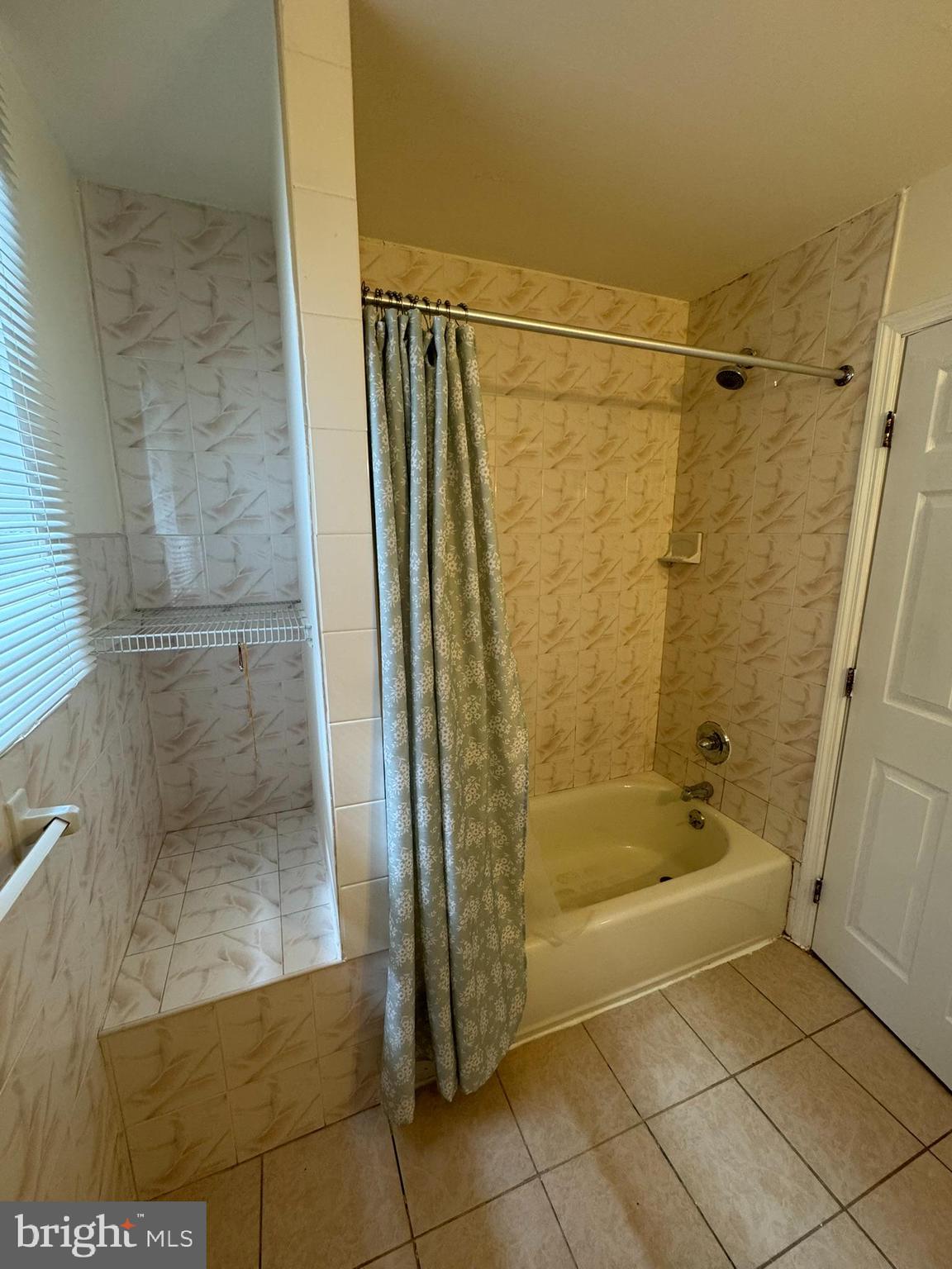 WEST POWELTON - Residential Income