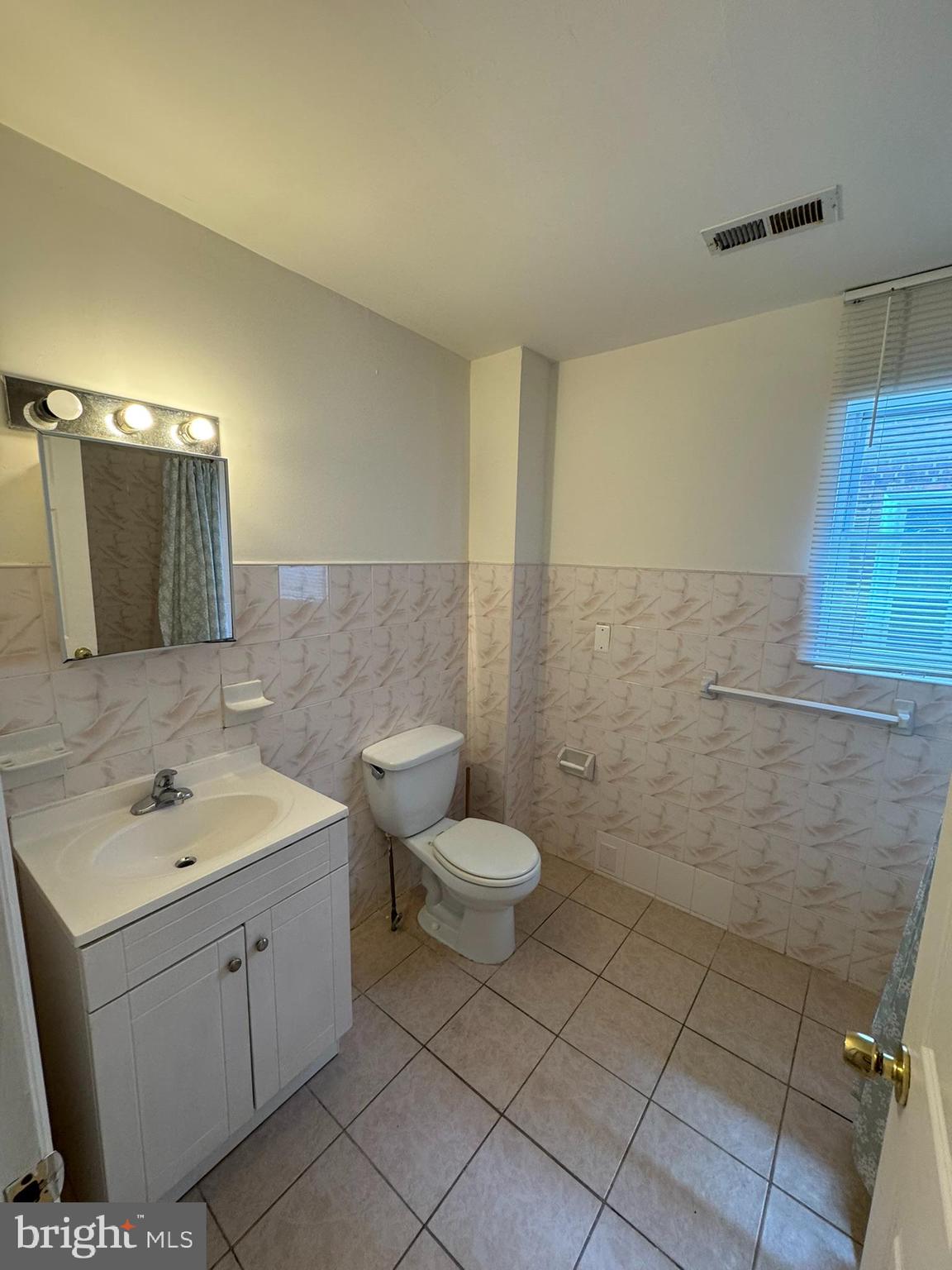 WEST POWELTON - Residential Income