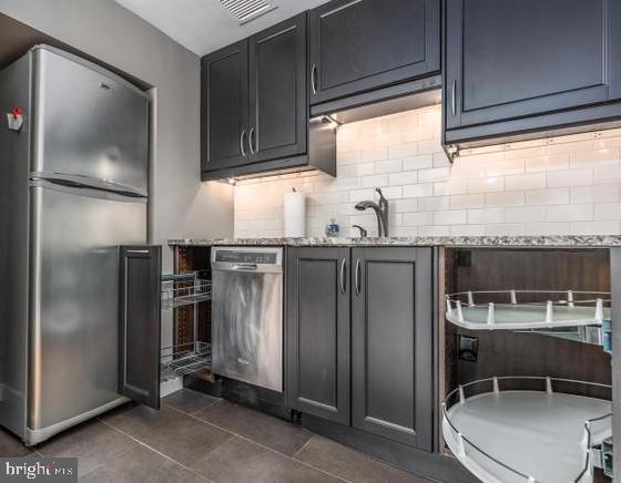 11400 WASHINGTON PLZ W 201