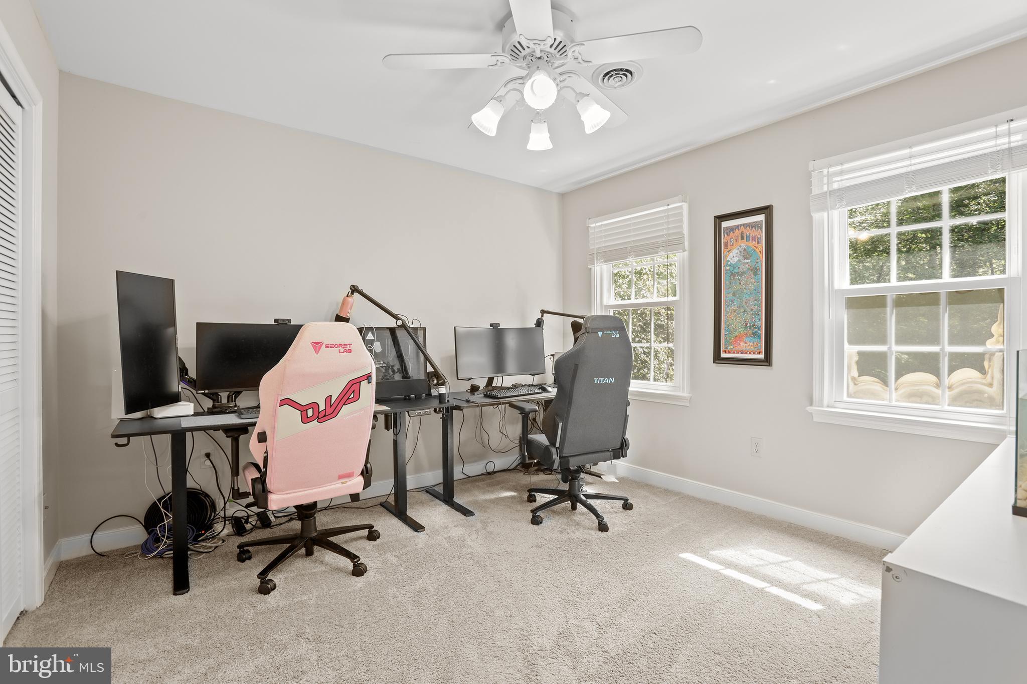 BLOOMSBURY - Residential