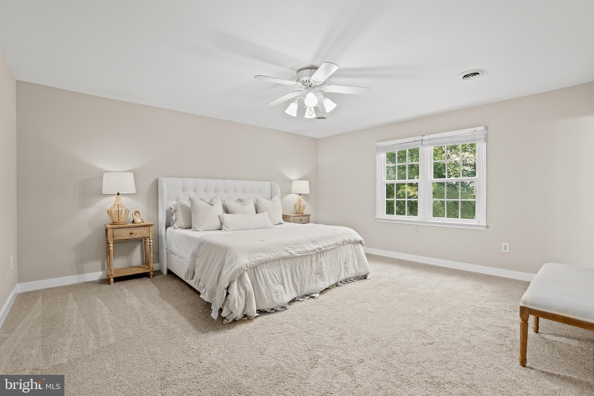 BLOOMSBURY - Residential