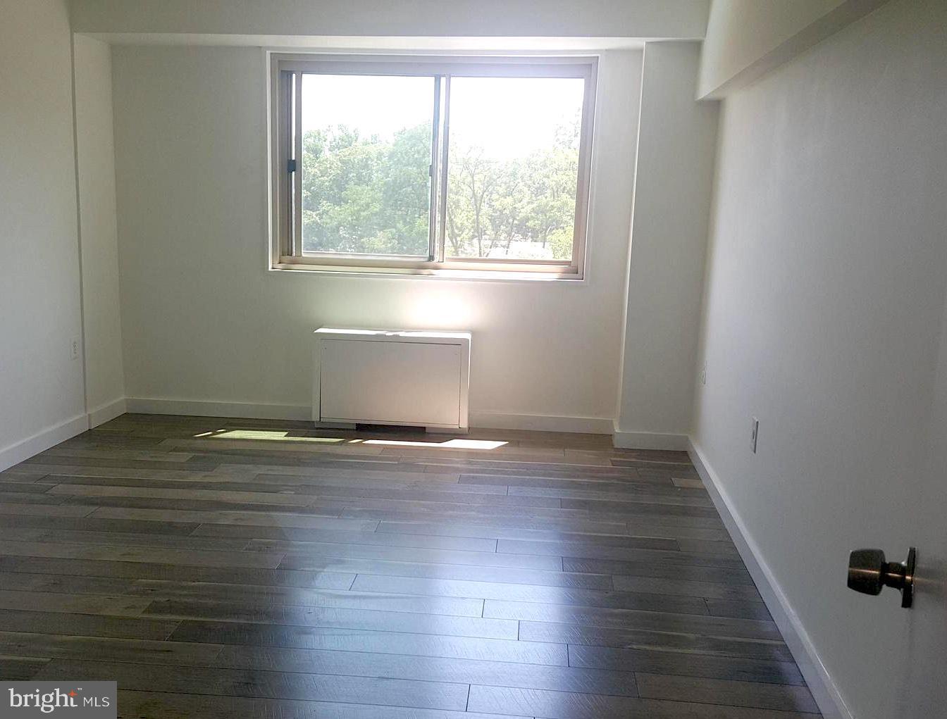 PARK PLACE - Residential Lease