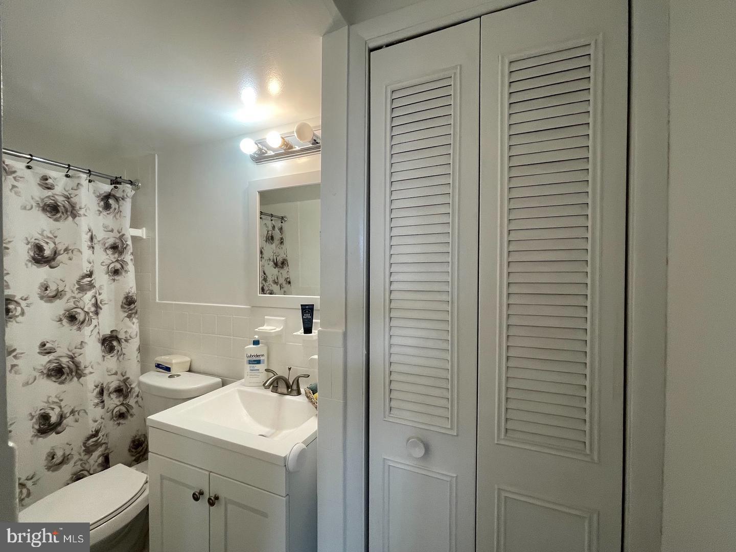 PARK PLACE - Residential Lease