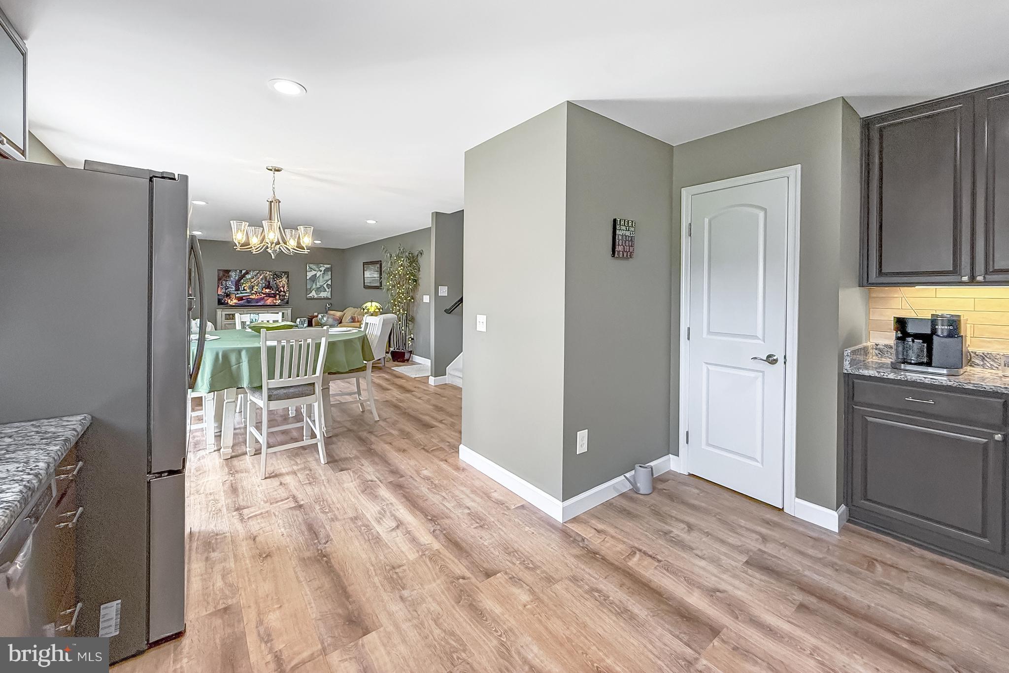 QUAIL LANDING - Residential