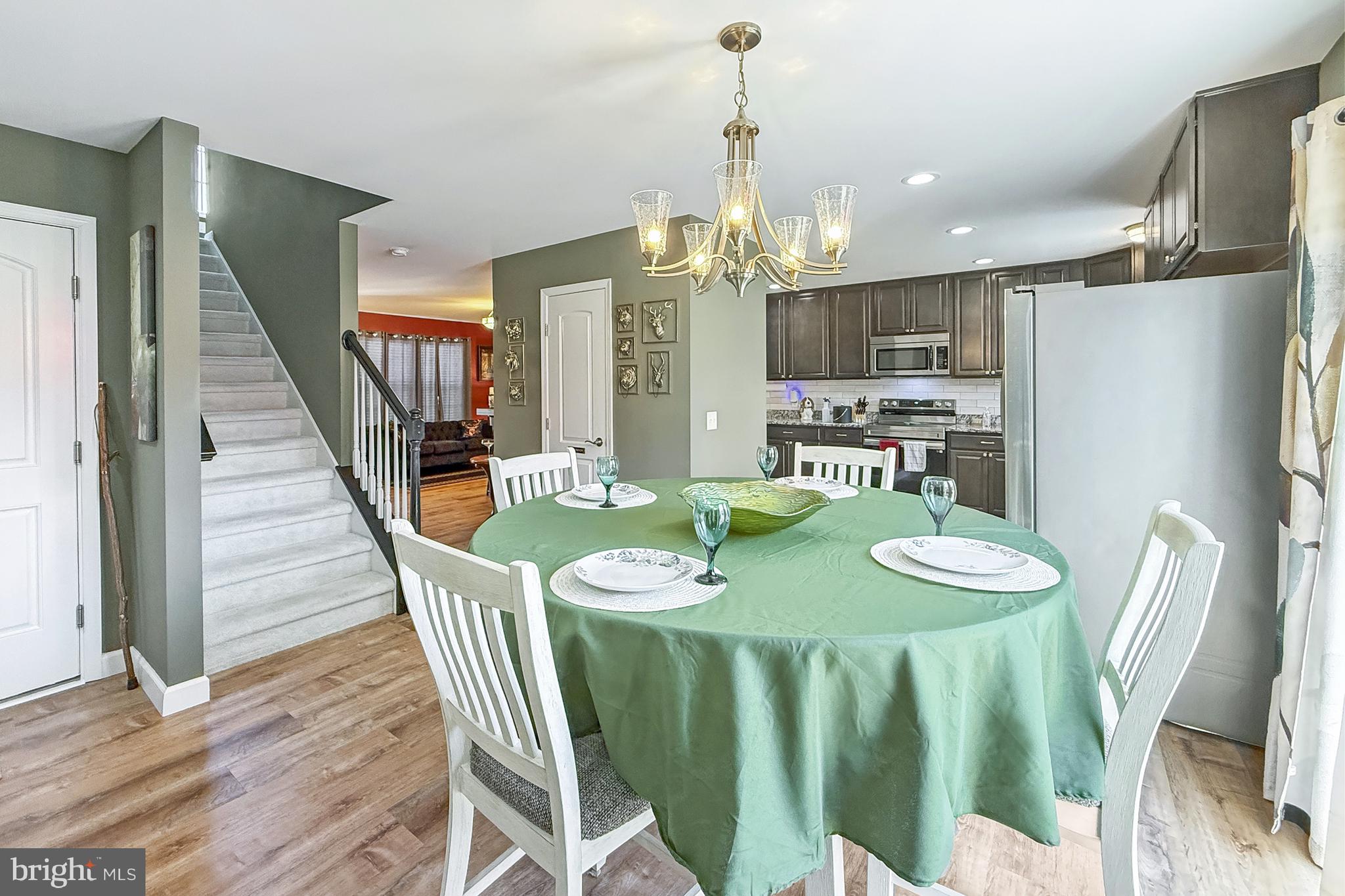 QUAIL LANDING - Residential