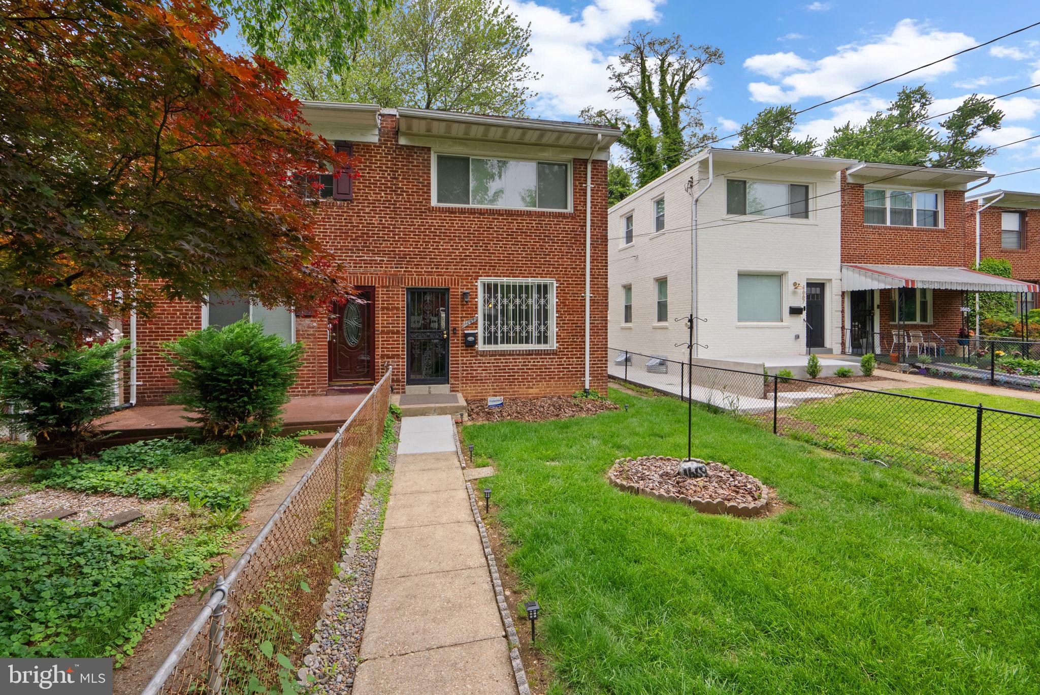 1669 FORT DUPONT STREET SE