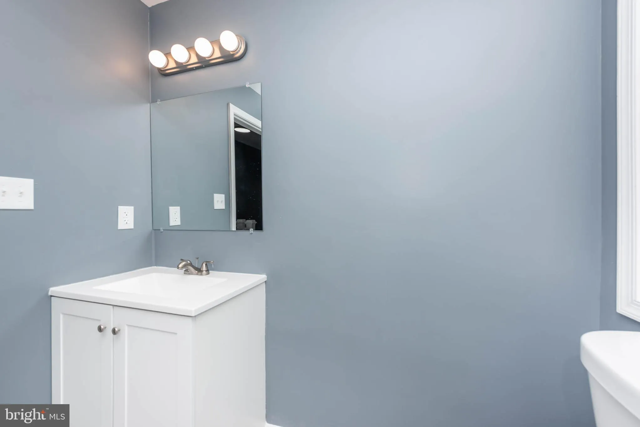 Baltimore, Maryland 21229, United States, 5 Bedrooms Bedrooms, ,2 BathroomsBathrooms,Residential,Active,107646