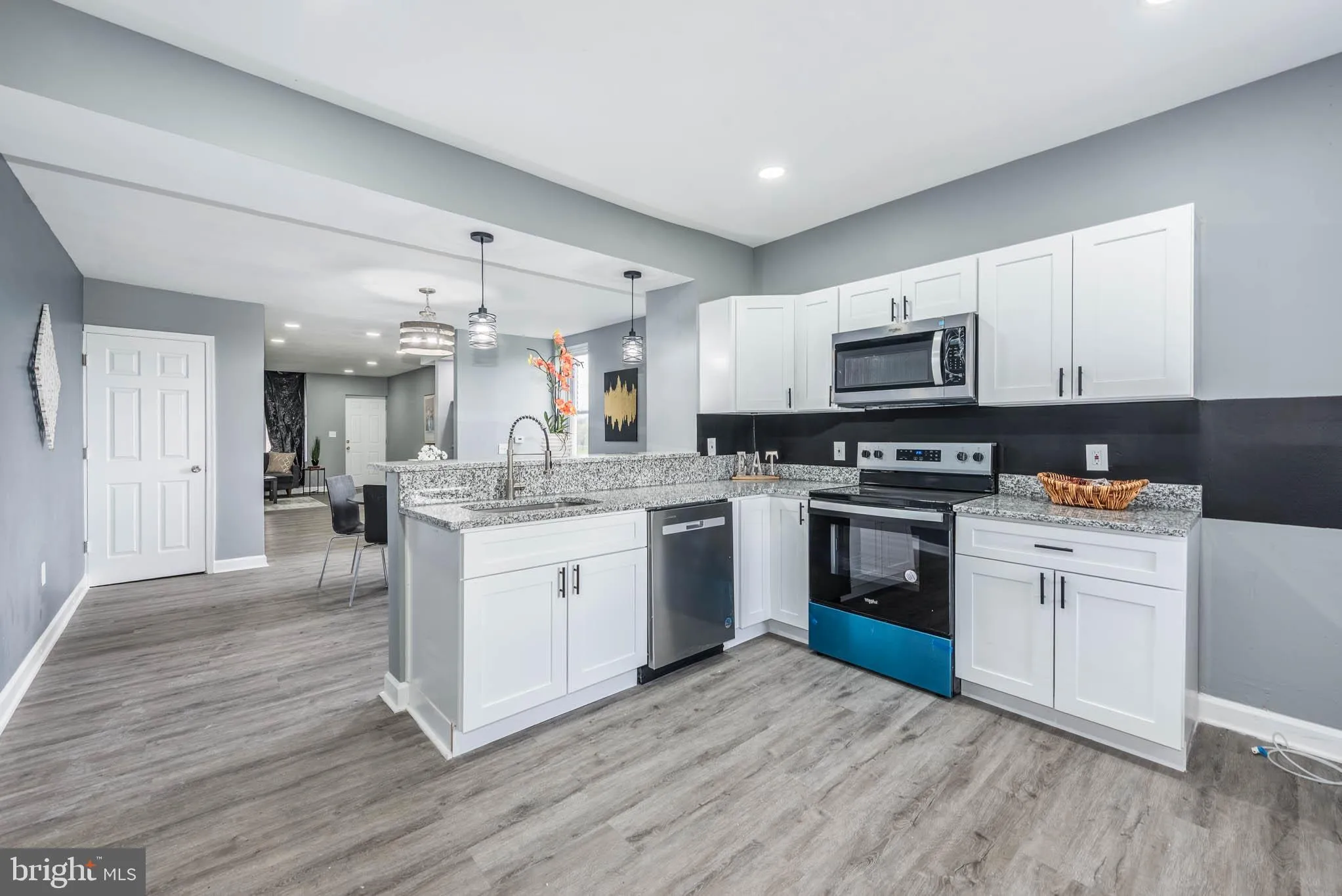 Baltimore, Maryland 21229, United States, 5 Bedrooms Bedrooms, ,2 BathroomsBathrooms,Residential,Active,107646