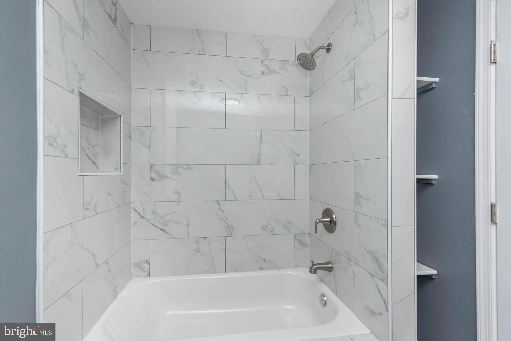 Baltimore, Maryland 21229, United States, 5 Bedrooms Bedrooms, ,2 BathroomsBathrooms,Residential,Active,107646