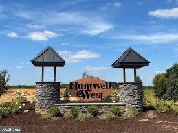 HUNTWELL WEST - Residential Lease