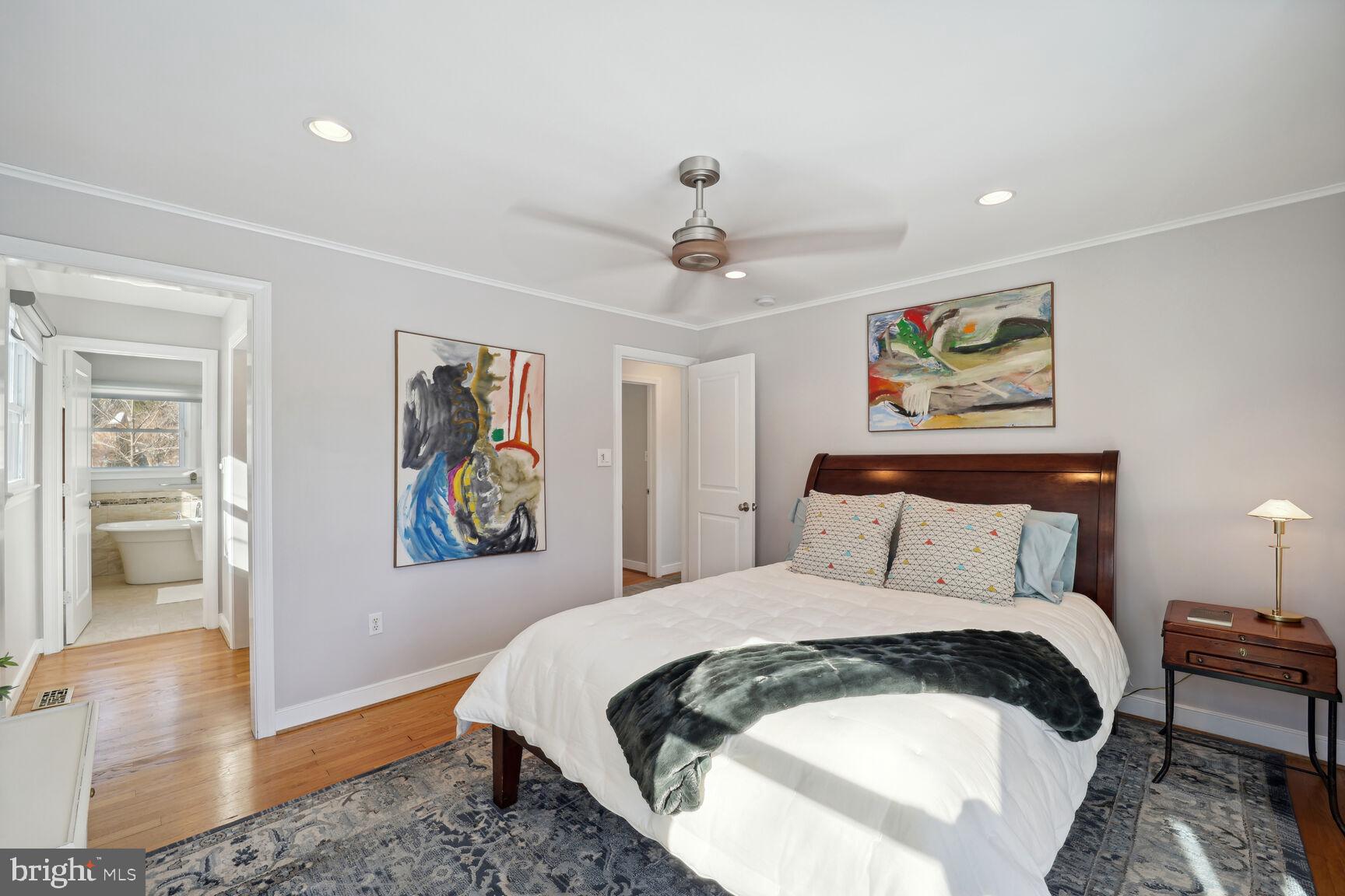 ANNAPOLIS ROADS - Residential