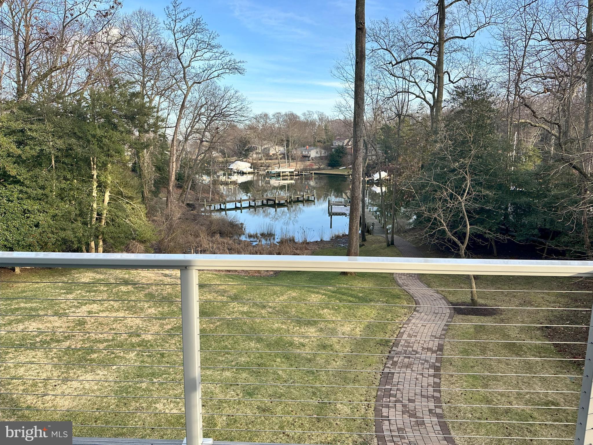 ANNAPOLIS ROADS - Residential