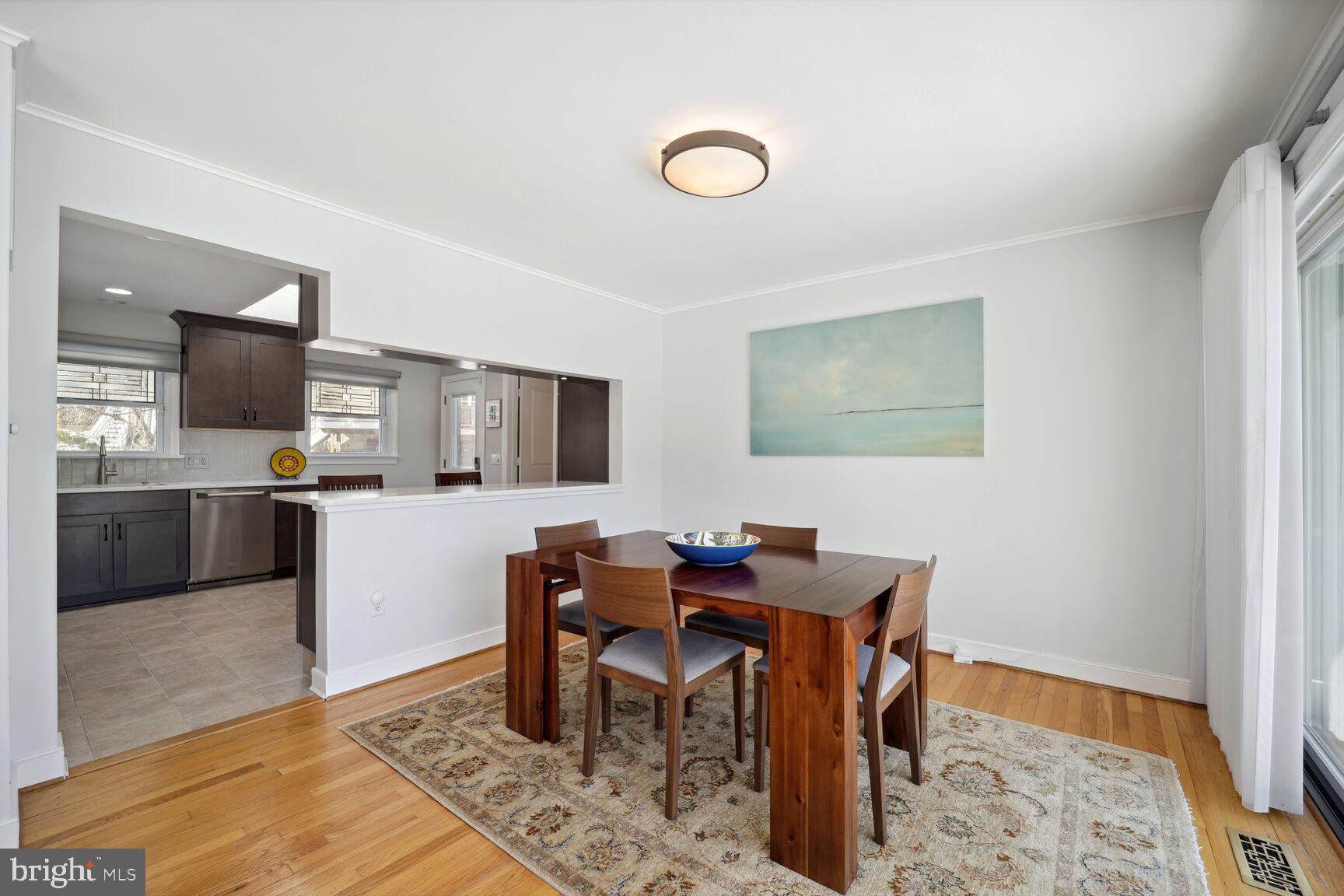 ANNAPOLIS ROADS - Residential