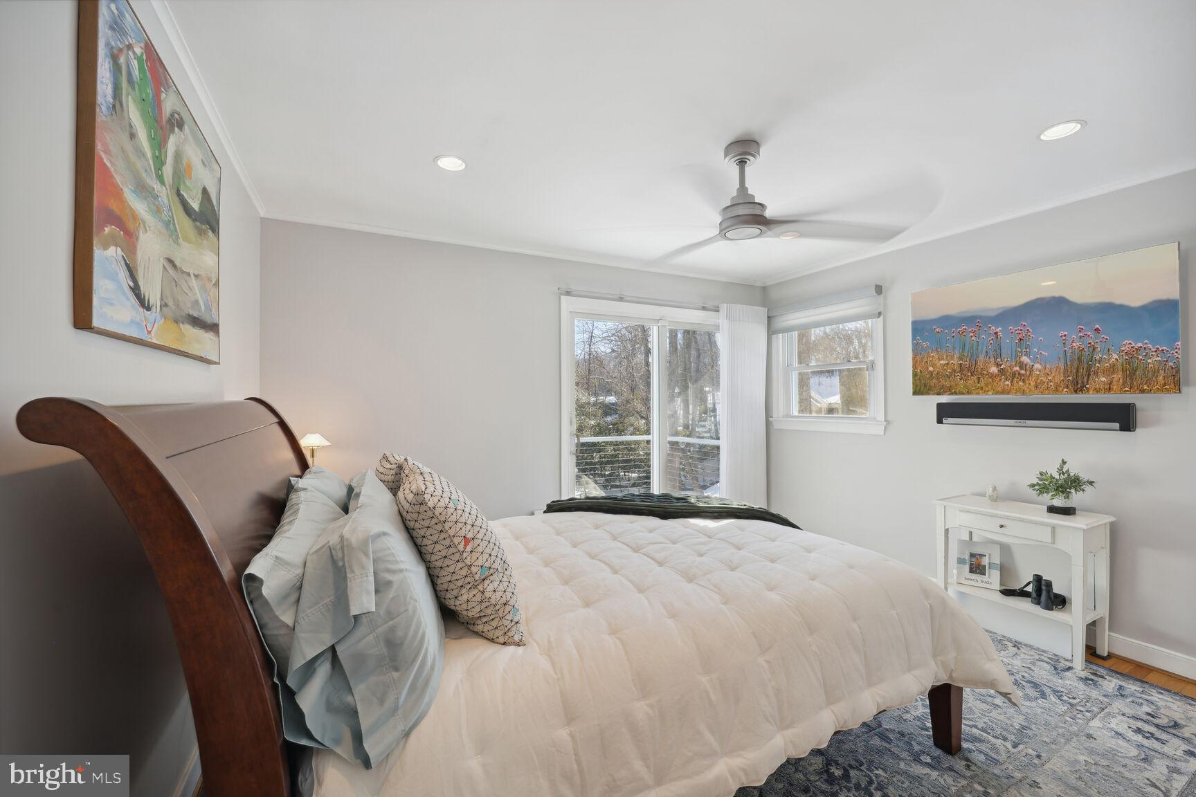 ANNAPOLIS ROADS - Residential