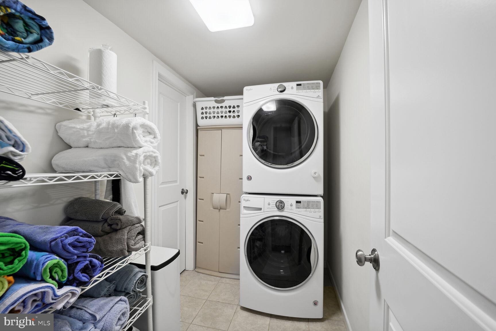 ANNAPOLIS ROADS - Residential